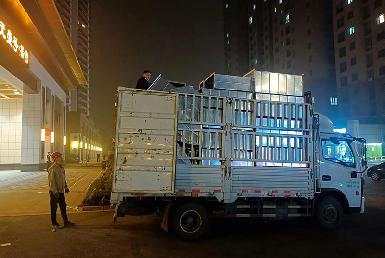 共板法蘭風(fēng)管夜間裝運